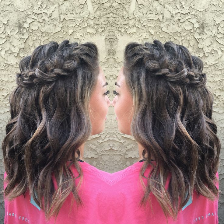 Homecoming. Hairstyle. Half up half down. Short. Medium. Lob