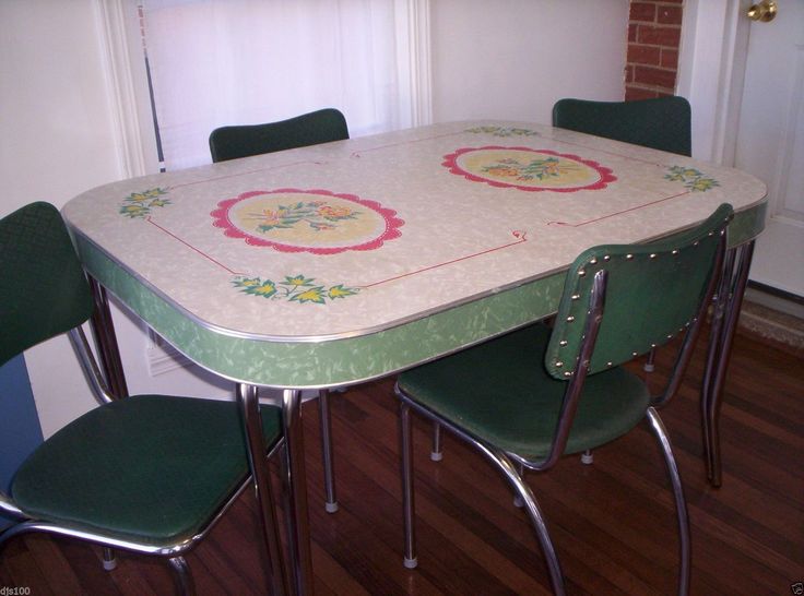 Daffodil Enamel Kitchen Table Daffodil Enamel Kitchen Table