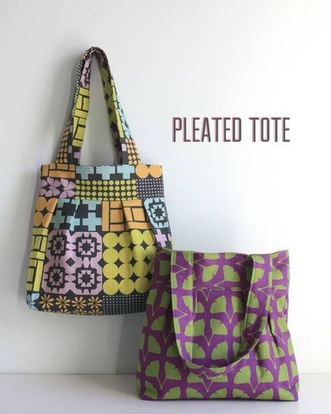 Free tote purse sewing pattern. Easy bag sewing pattern for beginners. This plea… Free tote purse sewing pattern. Easy bag sewing pattern for beginners. This plea…
