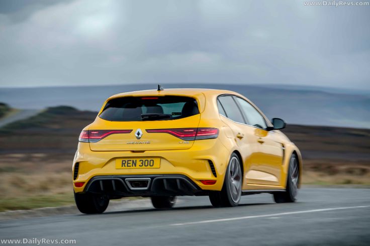 2020 Renault Megane R S Trophy Uk Version Dailyrevs In 2021 Renault Megane Toy Car Renault 2020 Renault Megane R S Trophy Uk Version Dailyrevs In 2021 Renault Megane Toy Car Renault