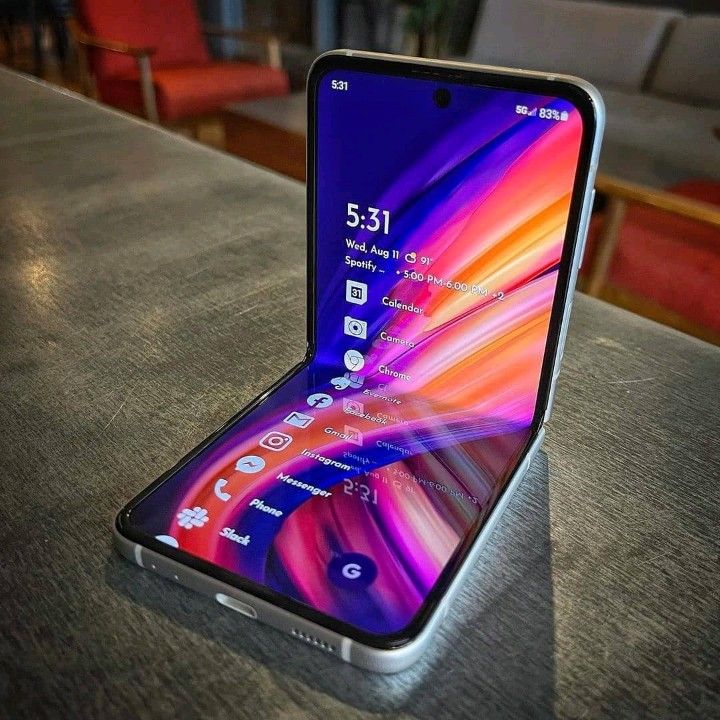 Twistable Phone | Phone case by types, Samsung galaxy, Diy phone case