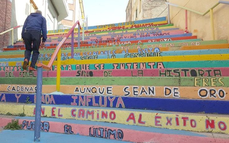 ¿Cómo se hace la escalera en UNO?