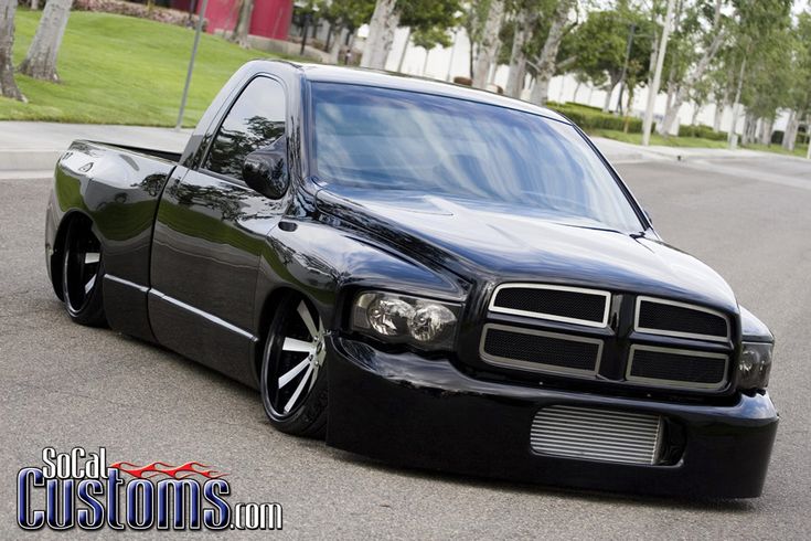 Custom 2003 Dodge Ram 1500 Black, lowered, stance | Cars i