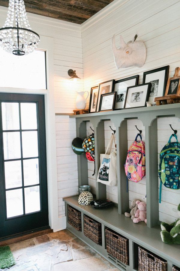 Entry Room Furniture best 25+ backdoor entry ideas on pinterest | small front entryways Entry Room Furniture best 25+ backdoor entry ideas on pinterest | small front entryways
