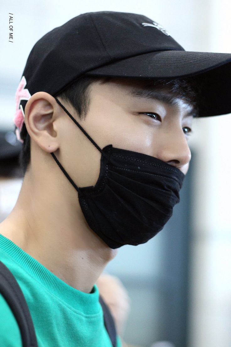 son hyunwoo shownu monsta x celebrities son hyunwoo shownu monsta x celebrities