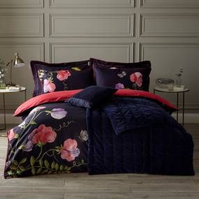 Jane Abbott Sweet Pea Print Bed Linen Jane Abbott Sweet Pea Print Bed Linen