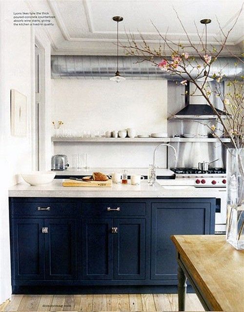 navy kitchen cabinets paint two tone kitchen cabinets navy cabinets for the bottom and white or tancream on top my future home pinterest kitchen kitchen design navy kitchen cabinets paint two tone kitchen cabinets navy cabinets for the bottom and white or tancream on top my future home pinterest kitchen kitchen design