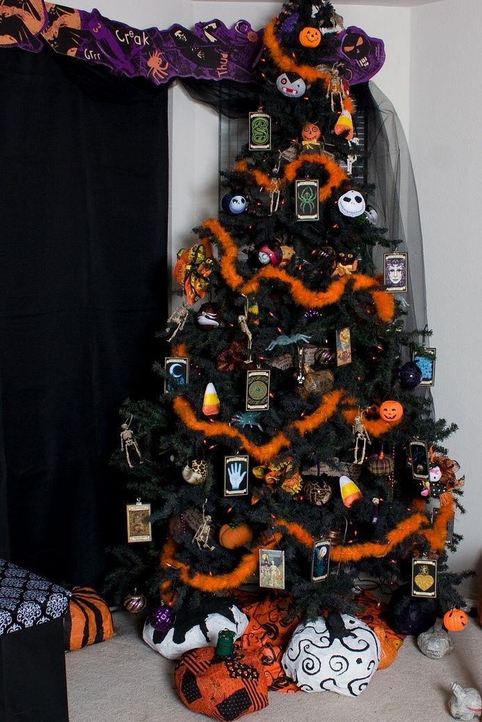 does anyone else do a halloween tree we made one last autumn with an old artificial xmas tree about six cans of cheap black spray paint several str - Black Halloween Tree does anyone else do a halloween tree we made one last autumn with an old artificial xmas tree about six cans of cheap black spray paint several str - Black Halloween Tree