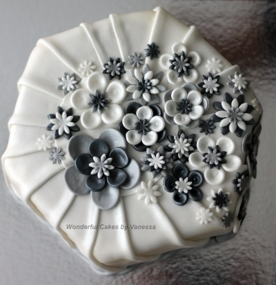 Beautiful White Wedding Cakes Beautiful White Wedding Cakes