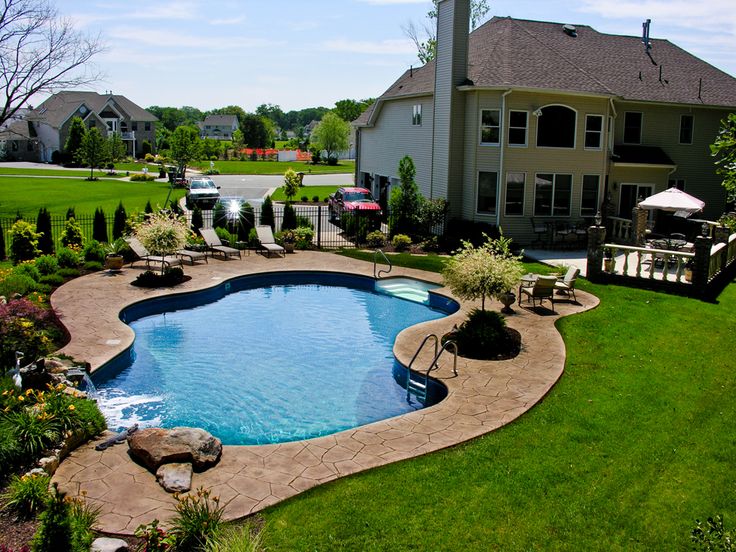 The 25+ best Pool landscaping ideas on Pinterest ... The 25+ best Pool landscaping ideas on Pinterest ... on Backyard Inground Pool Landscaping Ideas id=28855