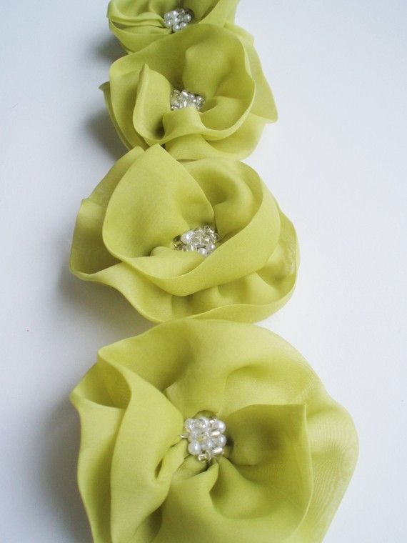 How To Make Fabric Flowers For Crafts How To Make Fabric Flowers For Crafts