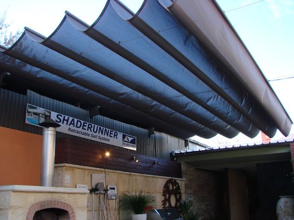 Retractable Shade Option From Shadeform Sails Retractable Shade Option From Shadeform Sails Structures Awnings Blinds Pvc Umbrellas Barades Back Yard Patio