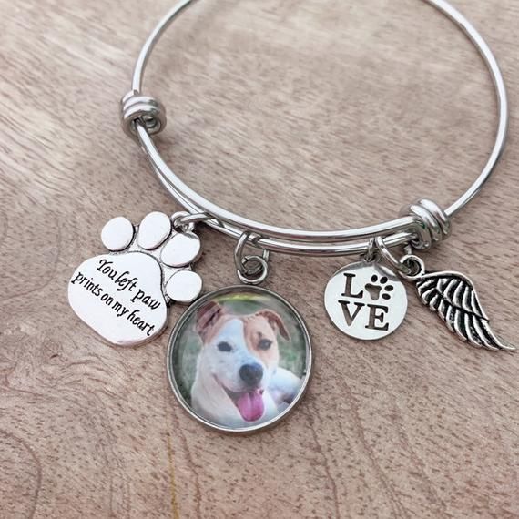 Remembrance Bracelet Pet Remembrance Pet Loss Jewelry Remembrance Jewelry Hand Stamped Pet Name With Paw Charm And Birthstone In 2020 Pet Loss Jewelry Remembrance Bracelet Remembrance Jewelry