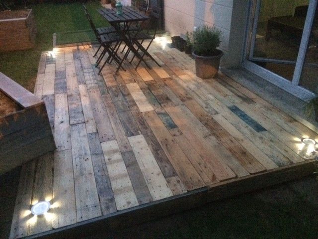31 best terrasse palettes images on Pinterest Decks, Pallet - construire une terrasse en bois sur sol meuble 31 best terrasse palettes images on Pinterest Decks, Pallet - construire une terrasse en bois sur sol meuble