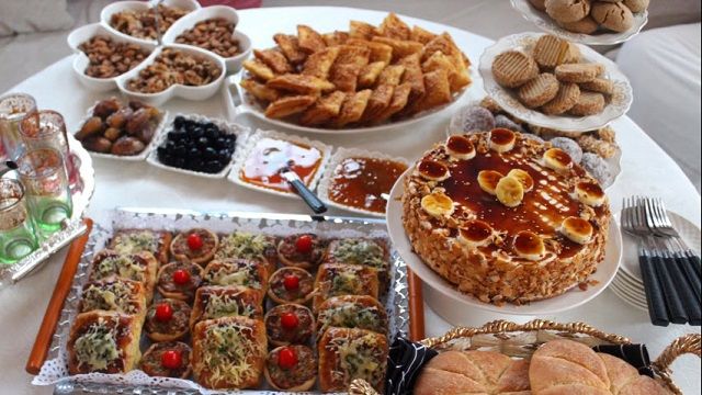 اقتراح رائع لمائدة ضيوف عيد المولد النبوي من الأخت أسماء Food Cooking Recipes Desserts