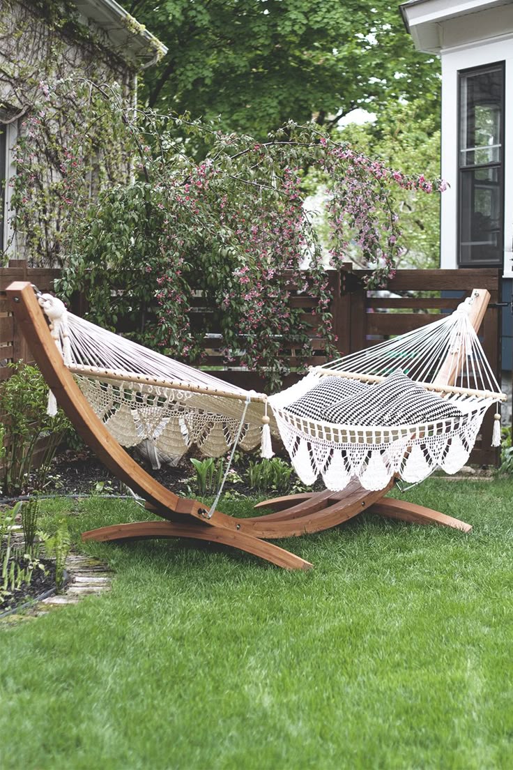 Best 25+ Backyard Hammock Ideas On Pinterest Back Yard, Summer Arc Stand with Nicaraguan Hammock | Deuce Cities Henhouse - Best 25+ Backyard Hammock Ideas On Pinterest Back Yard, Summer