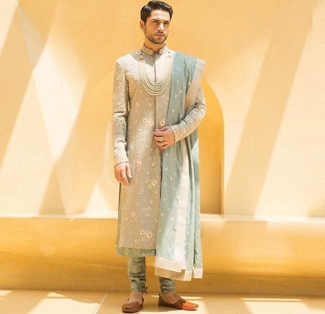 31 Best Pakistani Groom Sherwani Designs for Wedding - LooksGud.in