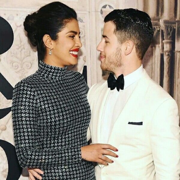 Mohit raina dating priyanka chopra