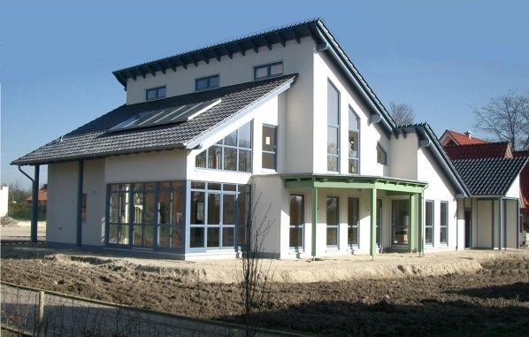 Passive House inspired by traditional Japanese wood