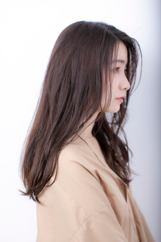 前髪なしロングヘアが大人っぽい 30代女性の色気漂うヘアスタイル 公式 働く大人の美容室 Turn Tokyo 表参道 青山 ヘアスタイリング ヘアスタイル ロング 前髪なし 前髪なしロングヘアが大人っぽい 30代女性の色気漂うヘアスタイル 公式 働く大人の美容室 Turn Tokyo 表参道 青山 ヘアスタイリング ヘアスタイル ロング 前髪なし