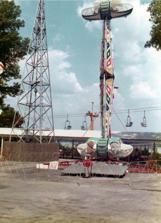 pin by licameli on chain of rocks park thrill ride christmas fair ideas