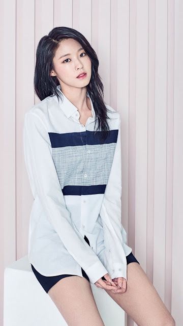 seol hyun pretty thighs body kpoplocks di 2020 seol hyun pretty thighs body kpoplocks di 2020