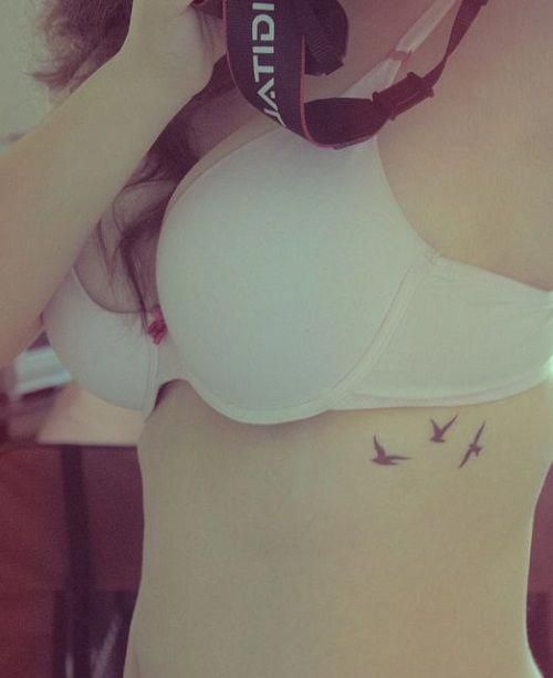 100 Small Bird Tattoos Designs With Images Piercings Models Side Wrist Tattoos Bird Tattoo Wrist Small Bird Tattoos