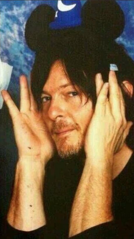 tom payne ears 613 best aww norman images on pinterest norman reedus tom payne ears 613 best aww norman images on pinterest norman reedus