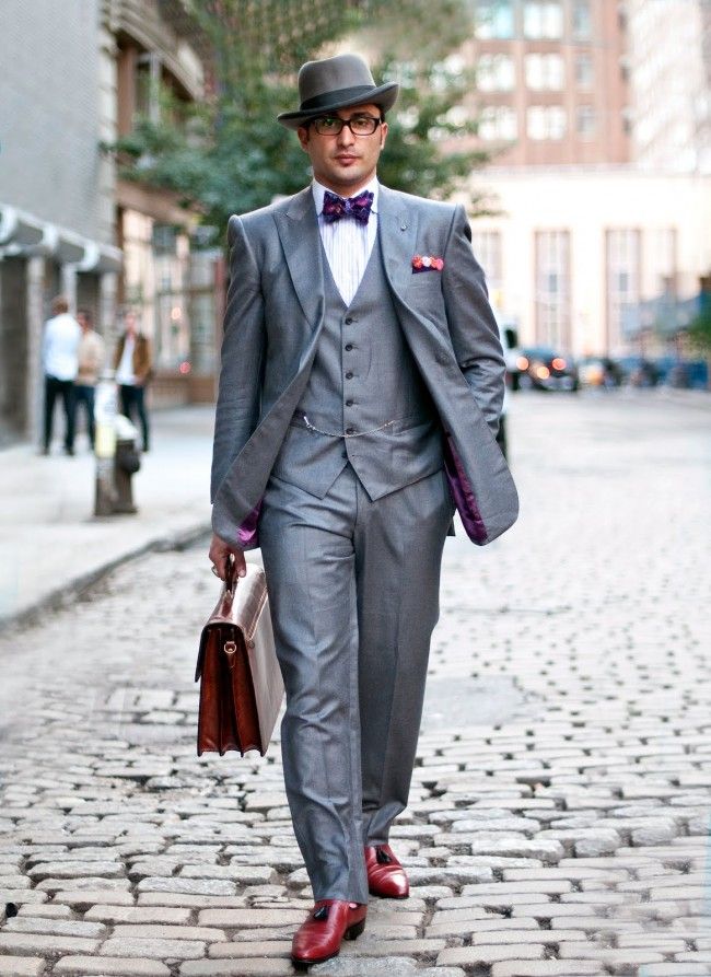 Don\u0027t recommend pointy toe shoes, but HE sure is pulling