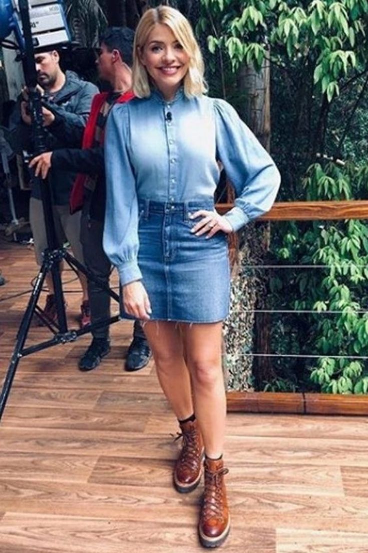 Get the celebs look in double denim best photo Get the celebs look in double denim best photo