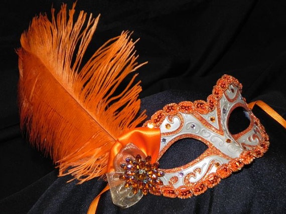 i want to plan a huge masquerade for ms would love photo invites online