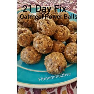 21 Day Fix Oatmeal Power Balls with Oatmeal, Raw Honey, Unsweetened Shredded Coc...