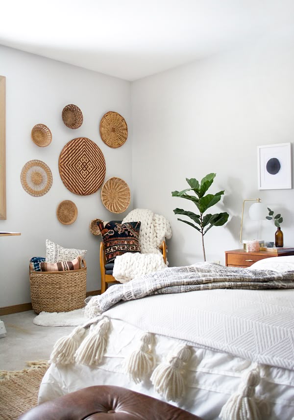 Wall Baskets Decor best 10+ brown wall decor ideas on pinterest | brown bathrooms Wall Baskets Decor best 10+ brown wall decor ideas on pinterest | brown bathrooms