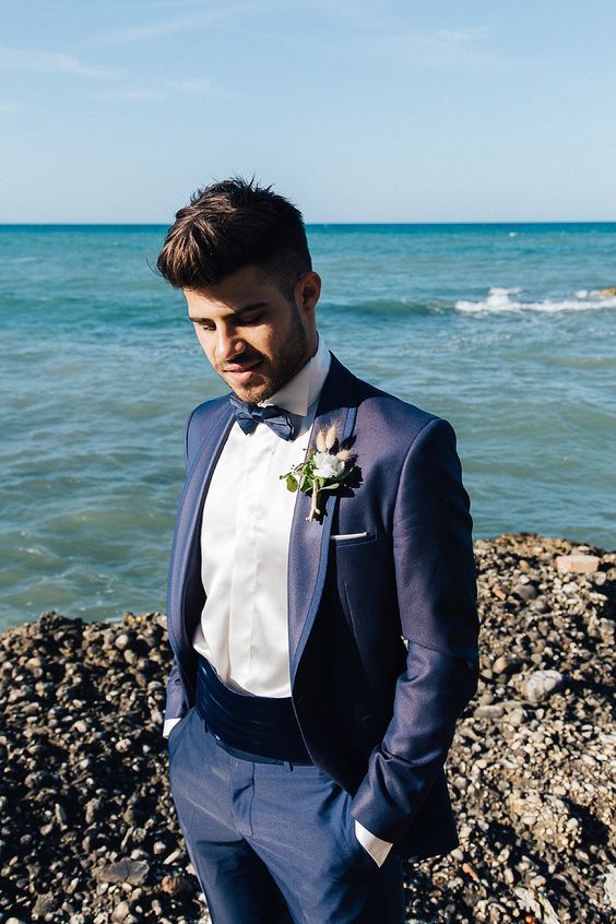 Pin di VINCENZO FALZETTA su matrimonio minimal nel 2020 | Sposo, Abiti da uomo matrimonio ...