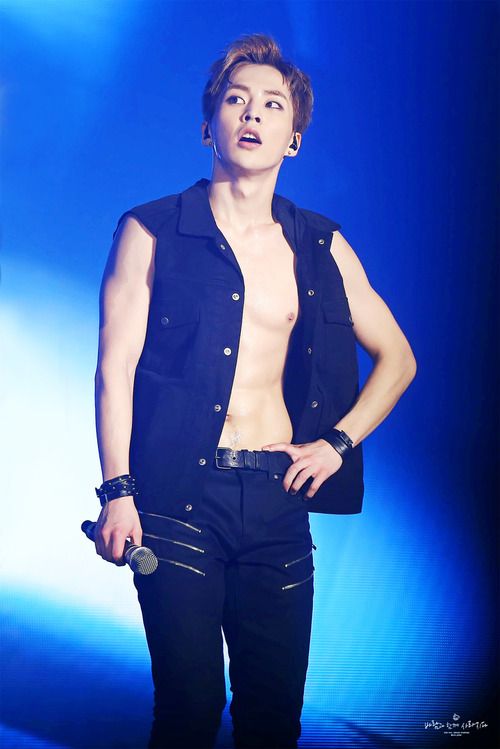 EXO | Baekhyun | Chanyeol | Chen | D.O | Kai | Sehun | Lay