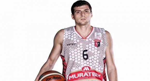 Fenerbahce Beko Dan Bir Transfer Daha News Haber Mens Tops Fashion Tops