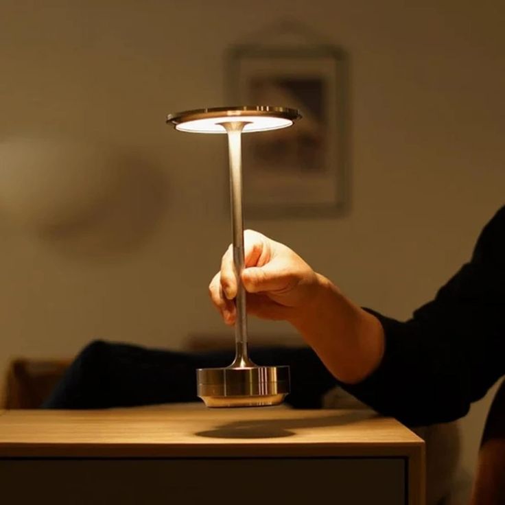 VALINK Cordless Metallic Table Lamp I shaped Dimmable Rechargeable VALINK Cordless Metallic Table Lamp I shaped Dimmable Rechargeable