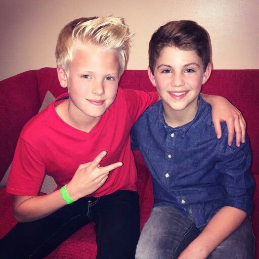 Who is Jojo Siwa dating Jojo Siwa boyfriend husband