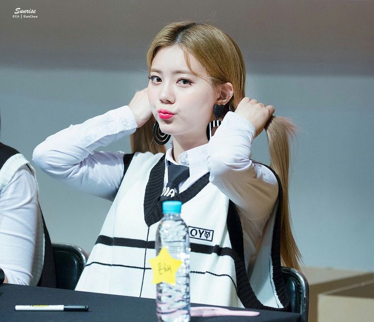 pin em baby eunchae pin em baby eunchae