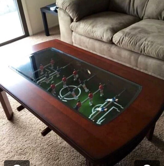 Minimalist Fuse Ball Coffee Table