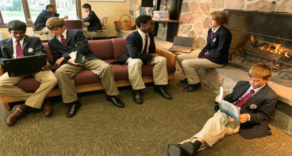 18 Best Boarding School Usa Images On Pinterest Schools Best Boarding Schools Worldwide Provides Options In Usa For International Students The