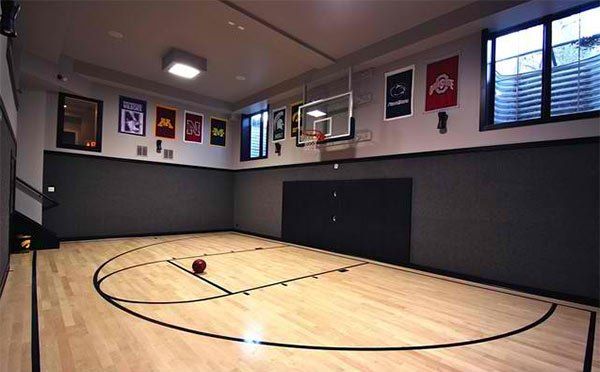 15 Ideas For Indoor Home Basketball Courts Home Design Lover Home Basketball Court Home Gym Design Indoor Sports Court