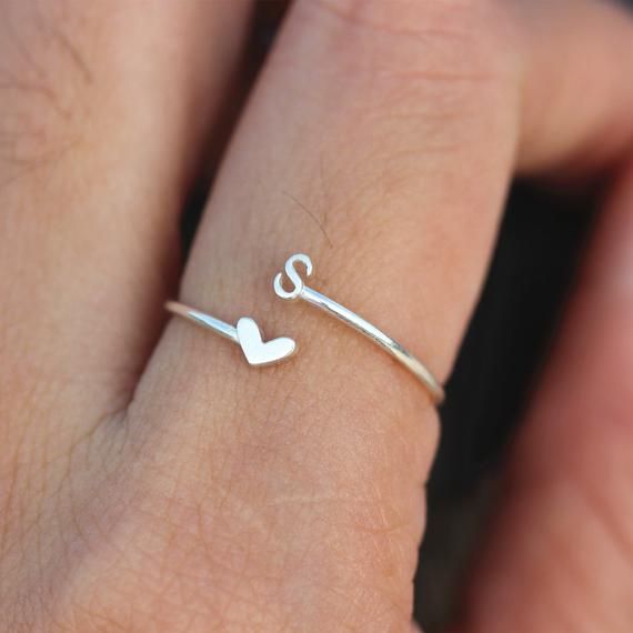 Sister/'s Gifts Custom Letter Ring in Sterling Silver Personalized ring Dainty Initial Ring Minimalist Personalized initial ring