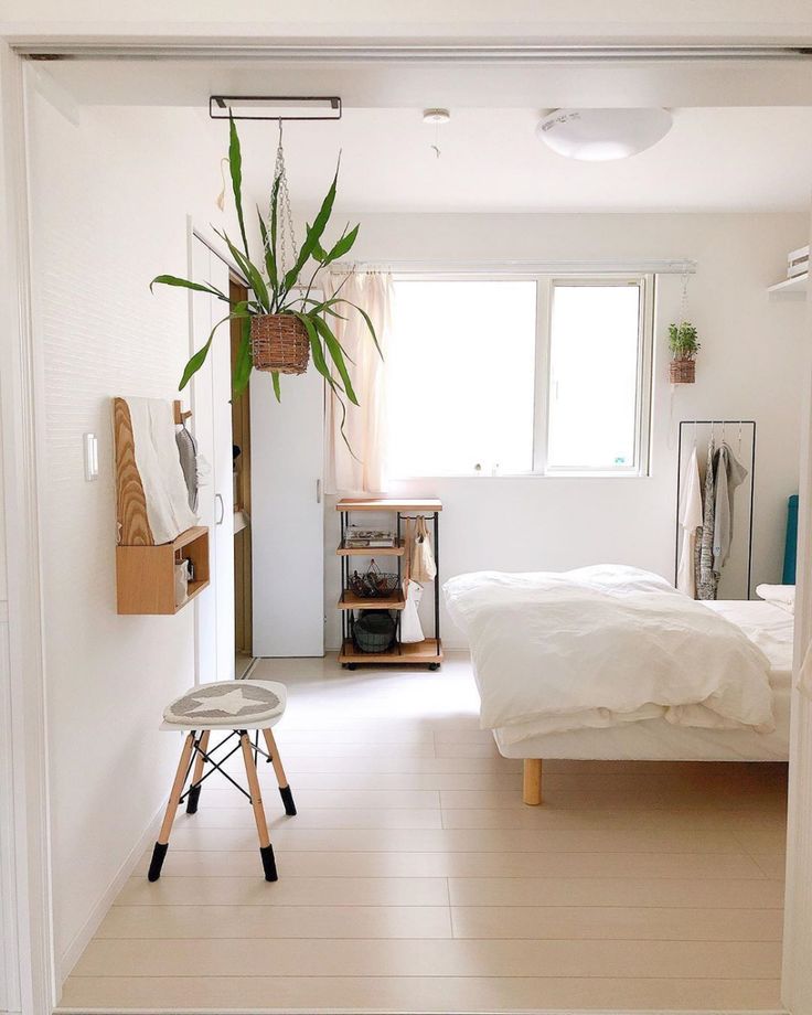 白を基調とした 植物のインテリアがお洒落なお部屋 対面式キッチンだから 部屋を眺めながらキッチン仕事ができちゃいます Shiomalu インテリア インテリア好き インテリア 部屋 作り 部屋 白を基調とした 植物のインテリアがお洒落なお部屋 対面式キッチンだから 部屋を眺めながらキッチン仕事ができちゃいます Shiomalu インテリア インテリア好き インテリア 部屋 作り 部屋