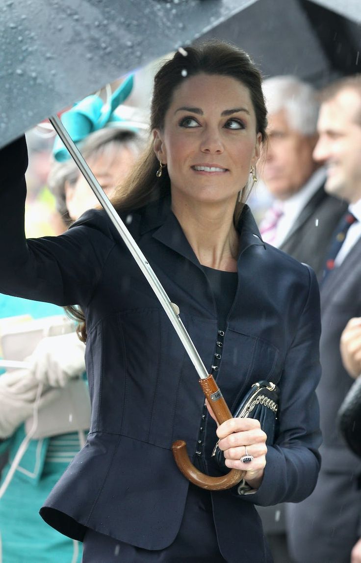 33 Awkward Pictures Of Kate Middleton Because This Princess Can Be Endearing Unphotogenic 33 Awkward Pictures Of Kate Middleton Because This Princess Can Be Endearing Unphotogenic
