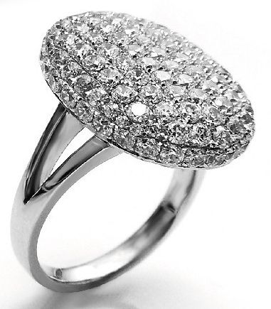 Bella S Ring Because He Knows How Much I Love Twilight My Man Bella S Ring Because He Knows How Much I Love Twilight My Man Diamonds Engagement Rings