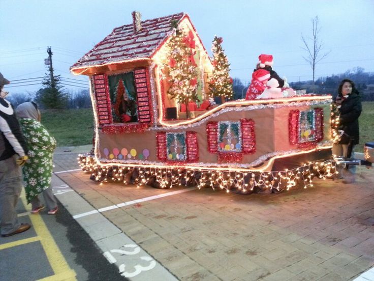 33 best parade float ideas images on pinterest christmas boerne christmas parade