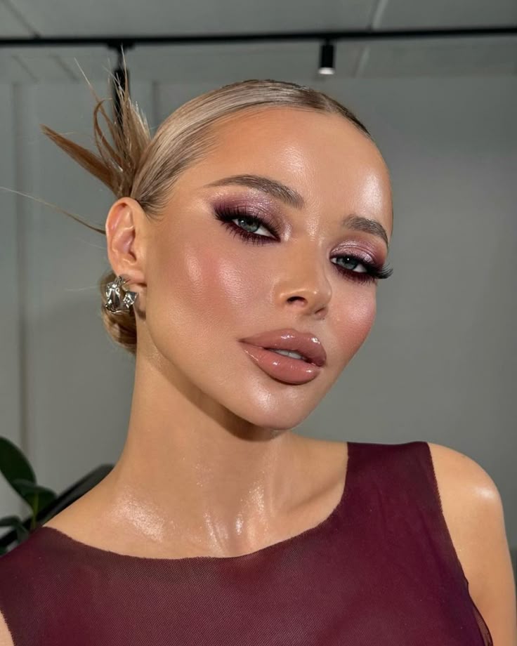 27 Summer Makeup 2024 Lavender Luxe In 2024 Eye Makeup Makeup 27-summer-makeup-2024-lavender-luxe-in-2024-eye-makeup-makeup