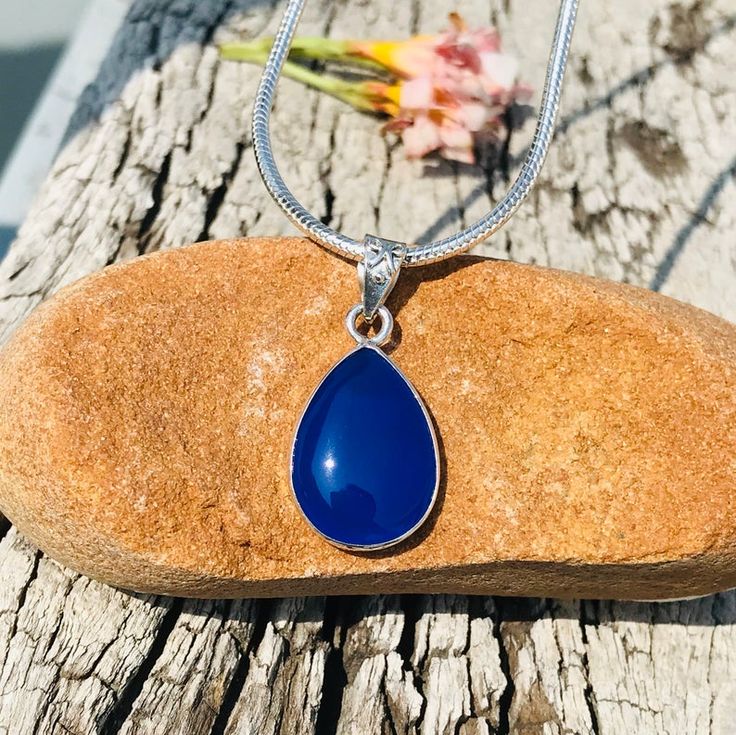 Lapis Lazuli Gemstone Solid 925 Sterling Silver Textured Pendant Women Jewelry Lapis Lazuli Gemstone Solid 925 Sterling Silver Textured Pendant Women Jewelry