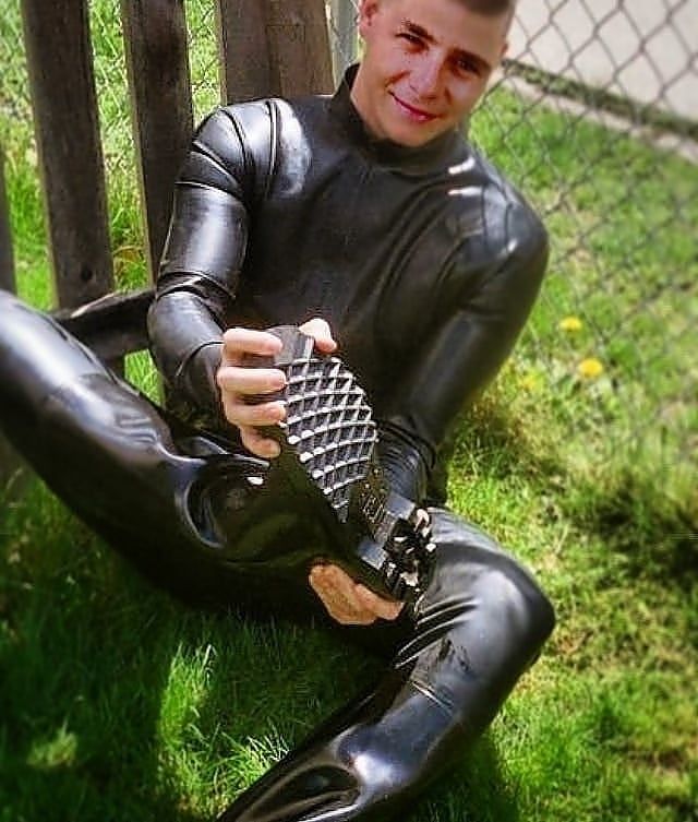 Gay leather man rubber